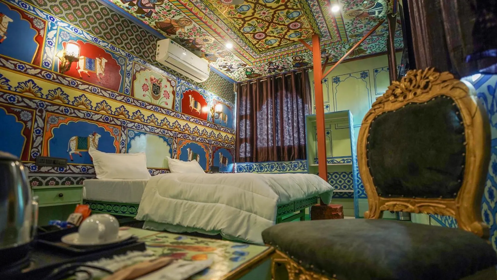 Island Tower Guest House Udaipur Hotel