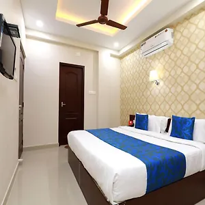 https://oyo-6728-almas-residency.kerala-hotels.net