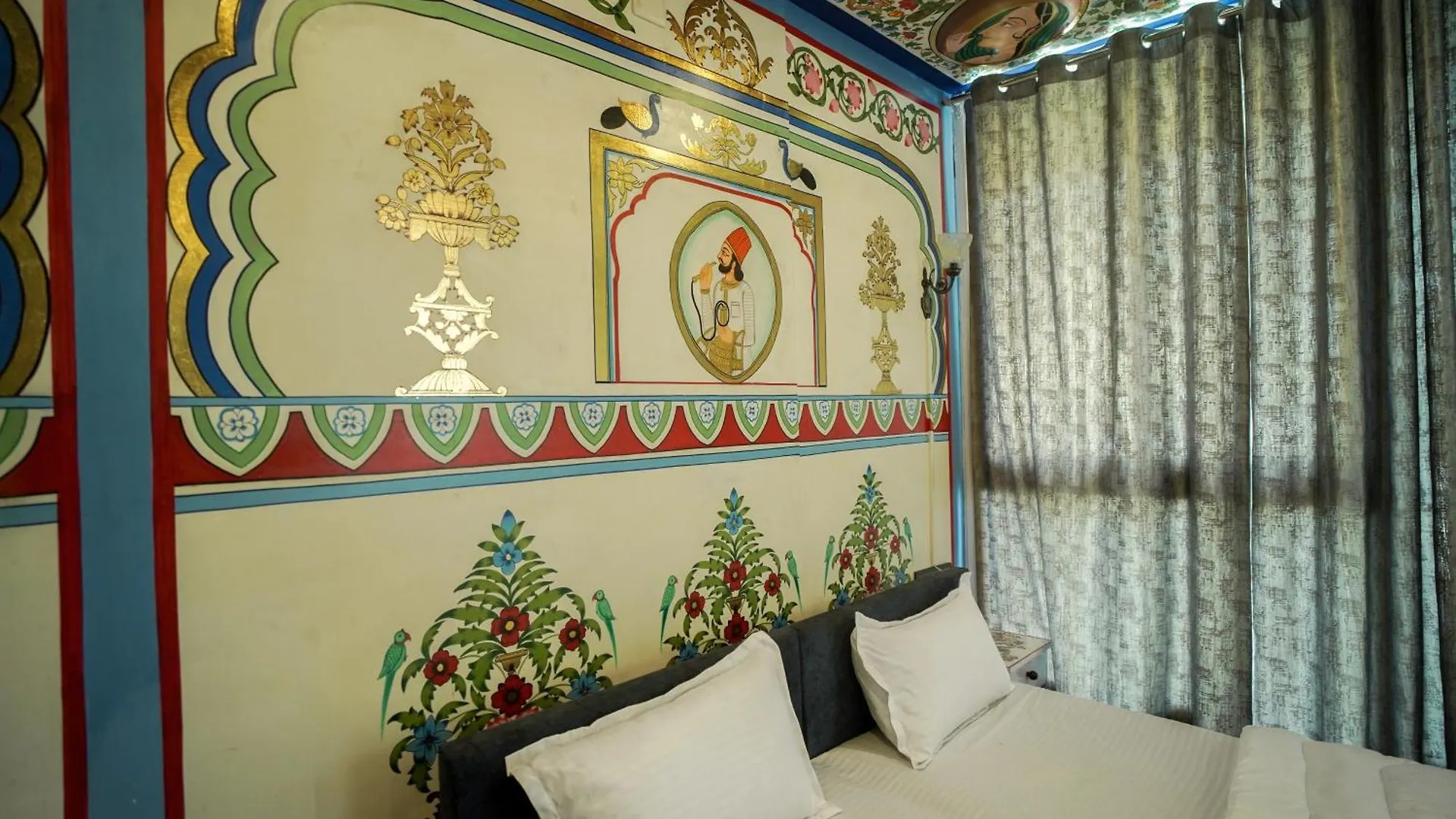 Island Tower Guest House Udaipur